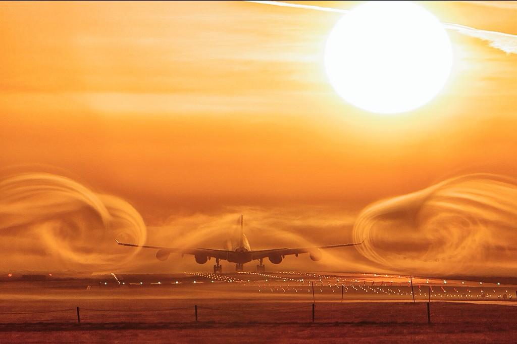 '@iLove_Aviation: Good Picture of @Flysaa Airbus A340 ' #wingtipvortices