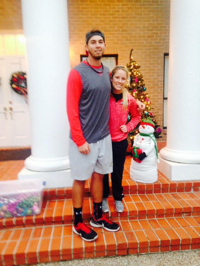 LU_SAAC's tweet photo. Merry Christmas from your Southland President and Lamar President! #ChristmasInTheSouthland @SouthlandSAAC http://t.co/c3sQCheqly