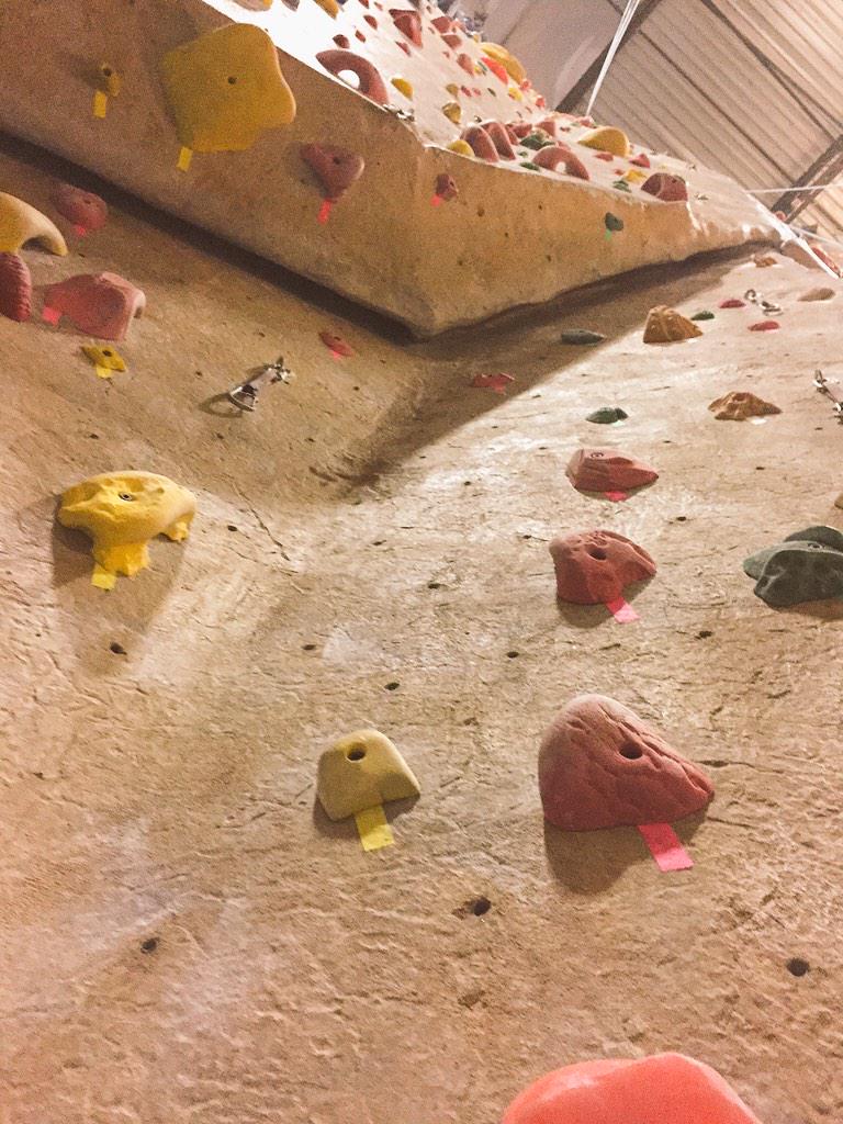 TopRopeMediaSD's tweet image. Happiness is successfully climbing two 5.10b's @MesaRim #smallsuccess #climbing