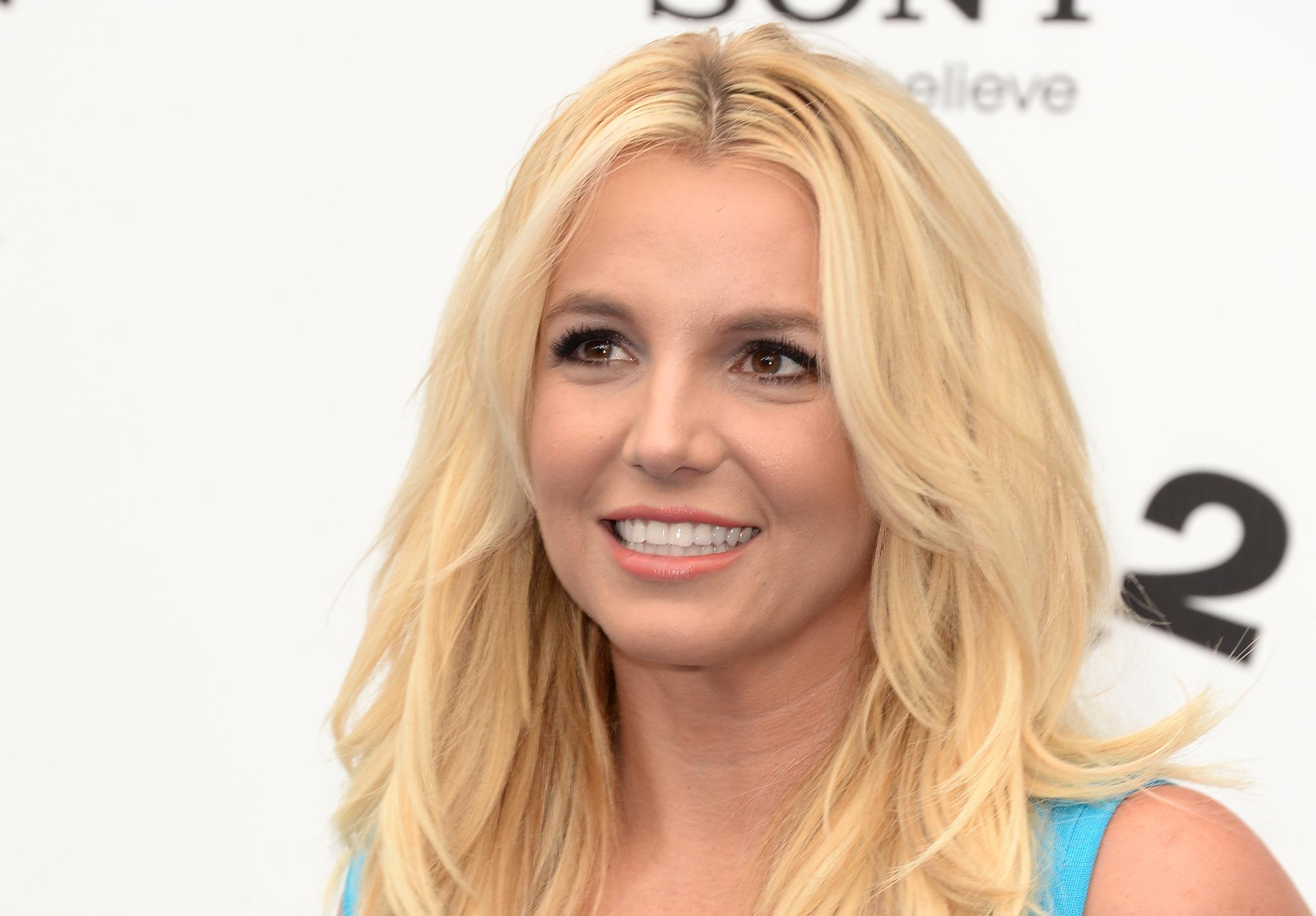 one of our favs video> Luvs Brit 