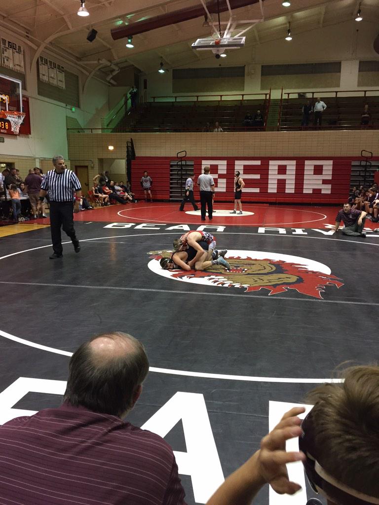 BRHSinfo's tweet photo. Go Bears! #bearriverhigh school #wrestling http://t.co/qlyl5F2InV