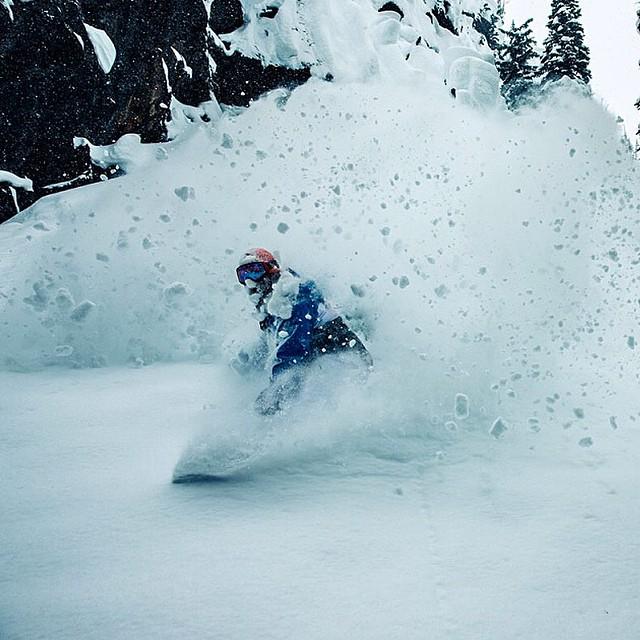 VAPOTD's tweet photo. Photo of the Day! #Photo #PhotooftheDay #Tuesday #Sport #Sports #Athlete #Athletes #Snowboarding http://t.co/6Urq5Dz7ro