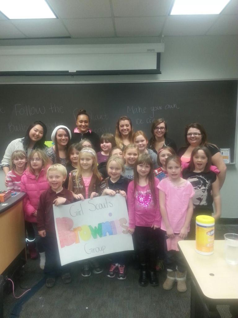 harleighlamb12's tweet photo. I had such a good group of girls tonight. So much fun! :) #EDE201 http://t.co/CLvXvI048p