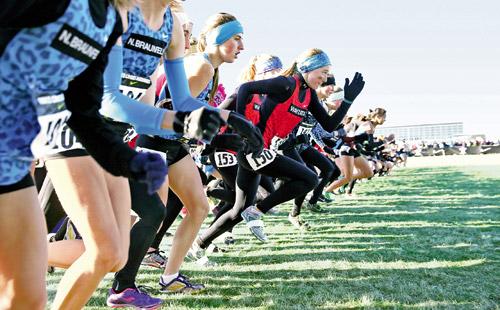 runnersworld's tweet image. For this team, psychological training is just as essential as physical training. bit.ly/1ydAqdM