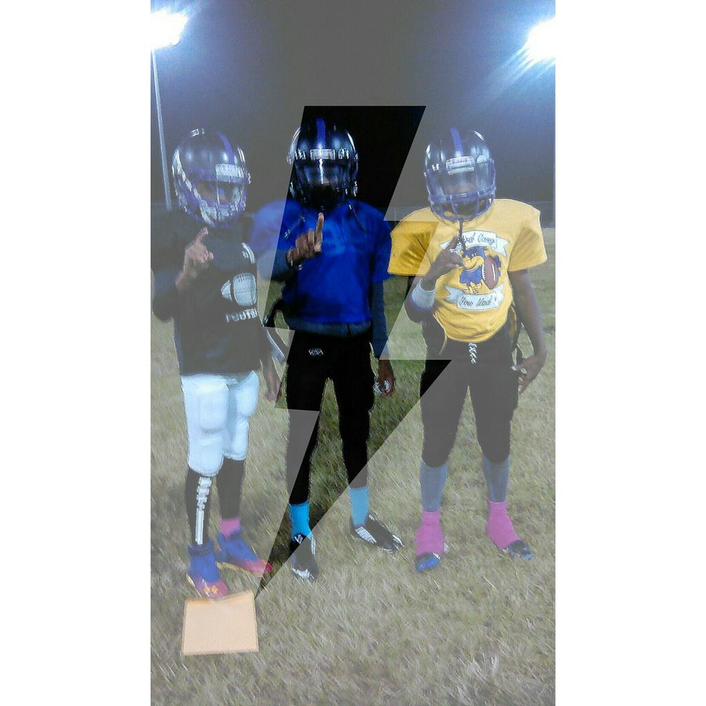 _stvffasspookie's tweet photo. Only The Strong Survive #Faawkyoumean 🔥👌💁💯😻 http://t.co/1o0aKi8npc