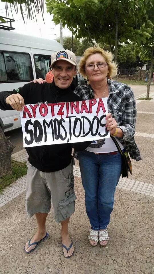 Clandestino45's tweet photo. #AccionGlobalPorAyotzinapa #YaMeCanse #ManuChao #SofiaGatica #MalvinasCordoba @LunaOlivia @RococoTweets http://t.co/284gptyDQQ