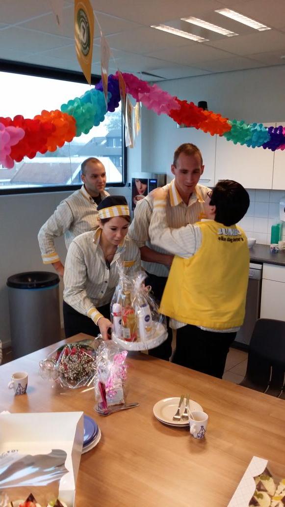 Vandaag is onze Annet 25 jaar bij de zaak!