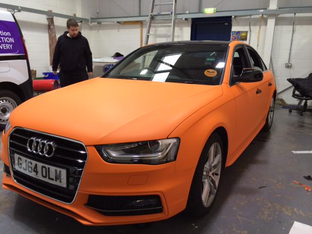 #matteorange Audi A4 now Complete <a href="/ArlonGraphics/">Arlon Graphics</a> #UPP. You will not miss this in the dark nights.