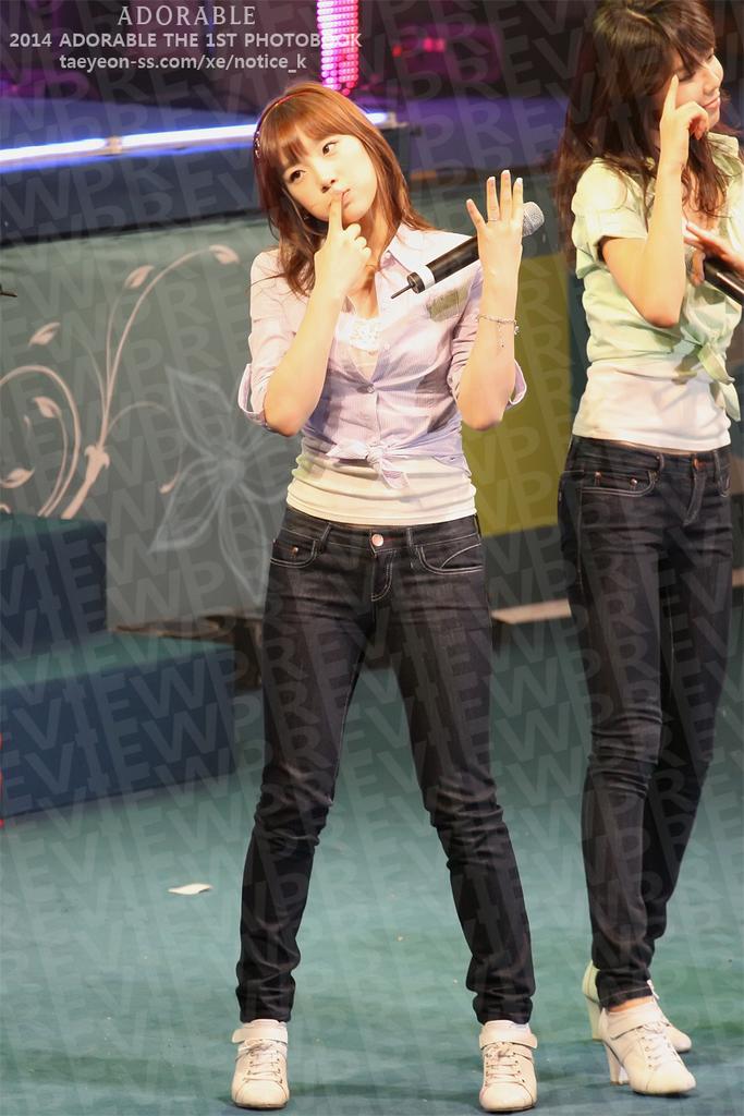 jp_adorable's tweet photo. Adorable 1ST PHOTOBOOK "ADORABLE" 
2008年から最近まで集大成されていてとても貴重かと思います🙇 お申し込み方法👉
http://t.co/CpGh7c435A
@taeyeon_ss_com http://t.co/MELzgX15Bh