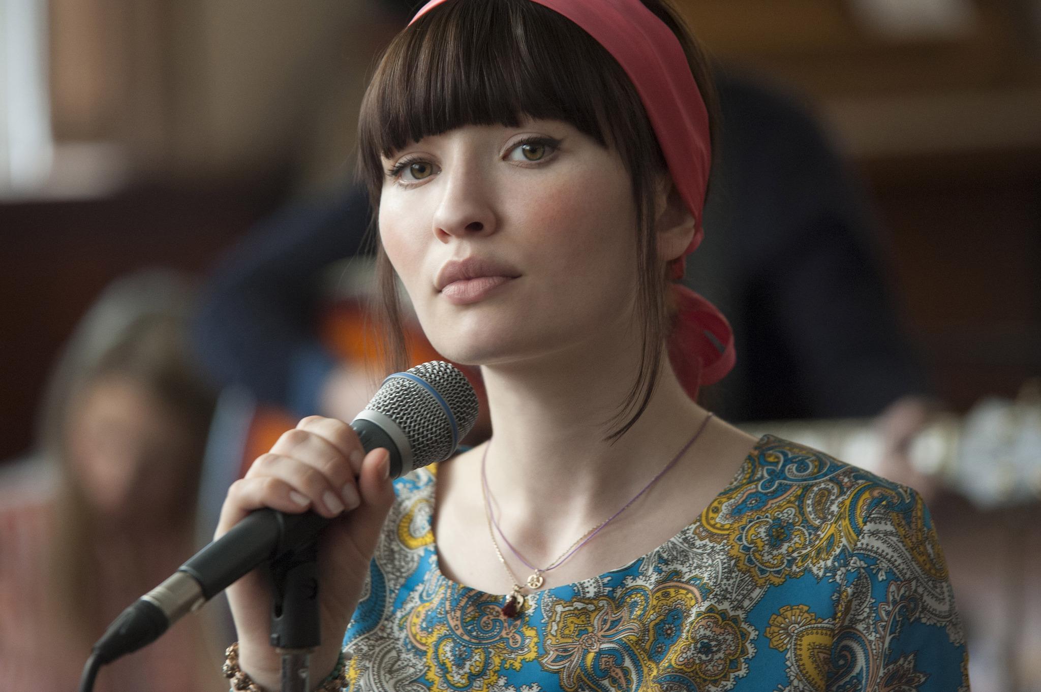 Happy Birthday Emily Browning! So gorgeous!  