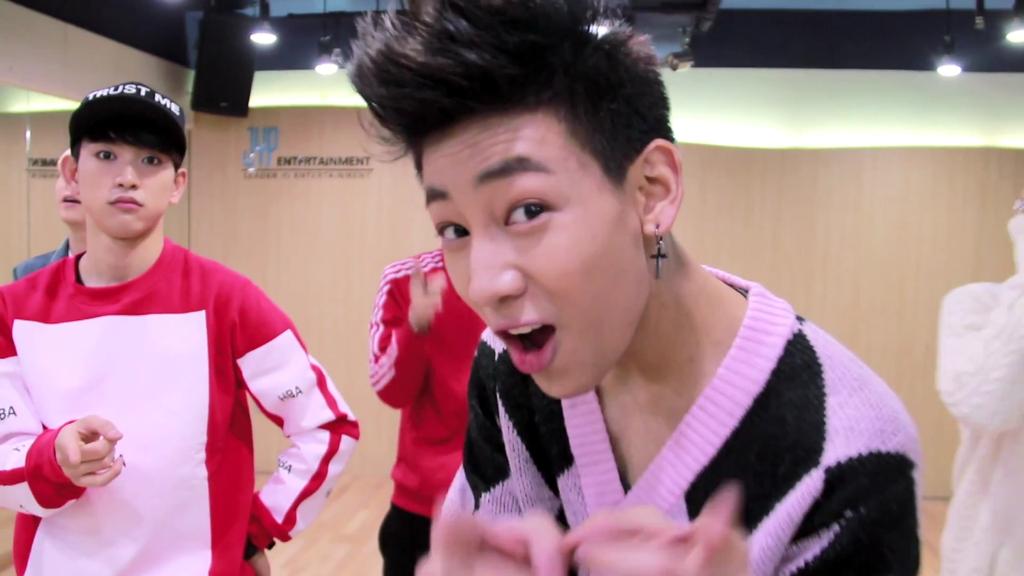 GiffyCandy's tweet photo. Jinyoung's trademark face.... lol #cutieeeeeee >< http://t.co/DZZ5yyOTin