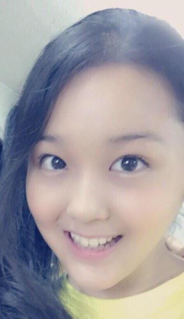 firstjk's tweet photo. ((@Chiwori43 ))

ちをりちゃん💘
イオンガールズオーディションで
準グランプリに輝いたそうです😍
とっても整った顔立ちで
すっごく美人さんですね🙌😻 http://t.co/l7shSU5rYr