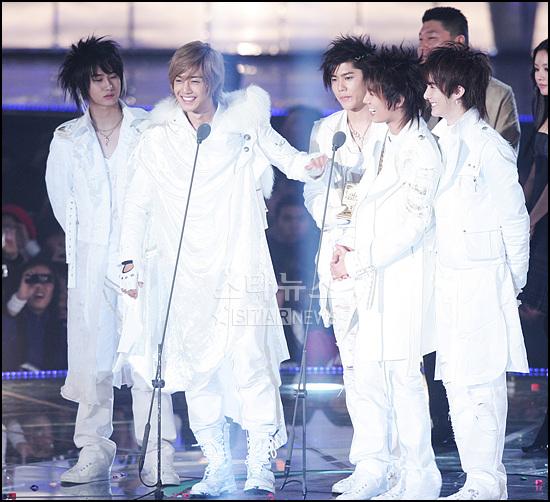 ヨンセン　韓国　After The Rain SS501 snow prince Snow Prince (EP) - Wikipedia