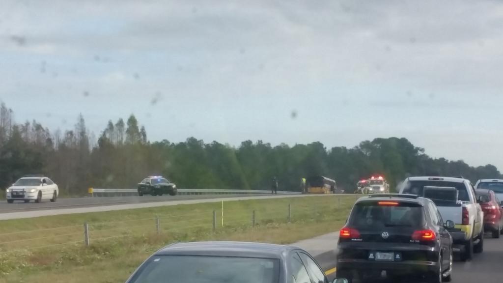 2Wheeltowing's tweet photo. @BN9traffic I4 westbound closed at mile marker 52 traffic is backed up for miles. http://t.co/V5PjlltOXp