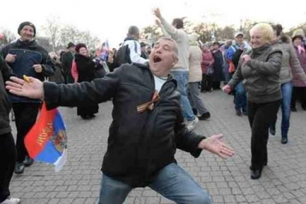 B378KoACEAE4VZB.jpg:large