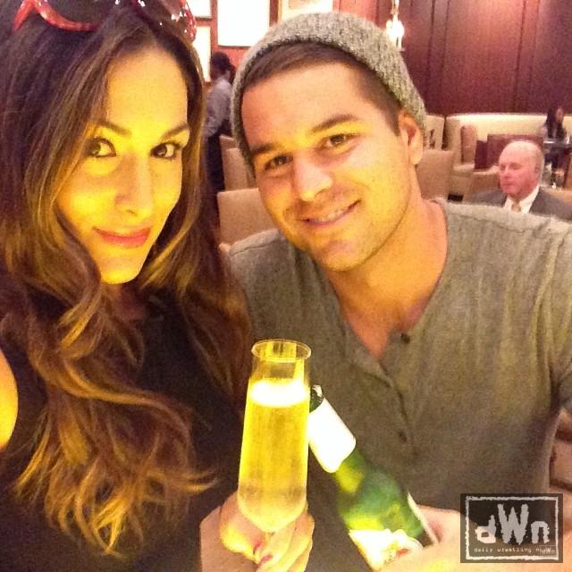 CuteProblem02's tweet photo. The Bella Twins 
@BellaTwins 
Hanging Brother New Orleans
#BrieCountry
#FearlessUniversity
#BrieMode
#FearlessNikki✌️ http://t.co/fy46LXyN5T