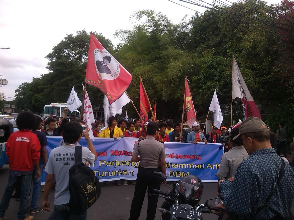 AMI_Mahasiswa's tweet photo. http://t.co/ga60G6SqJZ