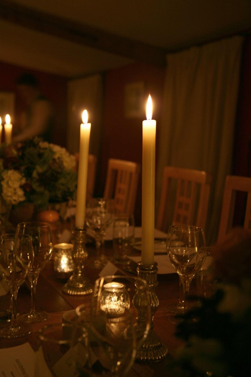 GameCookSchool's tweet image. We hosted a gorgeous dinner party last week, lit up with candles from @Green_Parlour, and it looked fantastic!