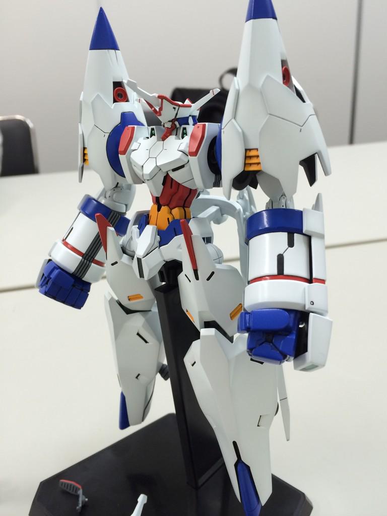B37BneKCEAEcw-D.jpg:large