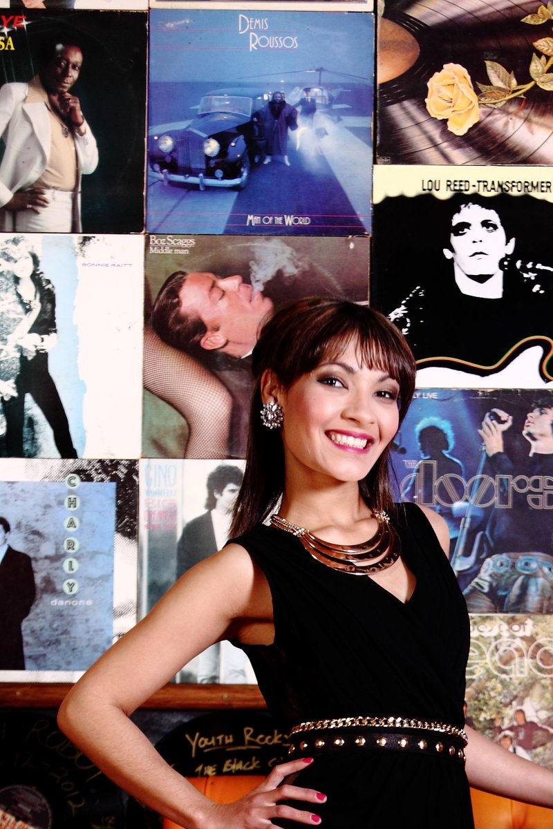 OFMNuus's tweet photo. Join @MusiekMusiek tonight at 8pm only on @etvSA, they will be visiting The Kaapse Klopse and @amor_vittone. http://t.co/AXa30TpFps