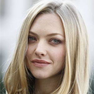 Happy 30th b-day to Amanda Seyfried. Shes versatile, fresh and vibrant, just like our Pinot Grigio!  