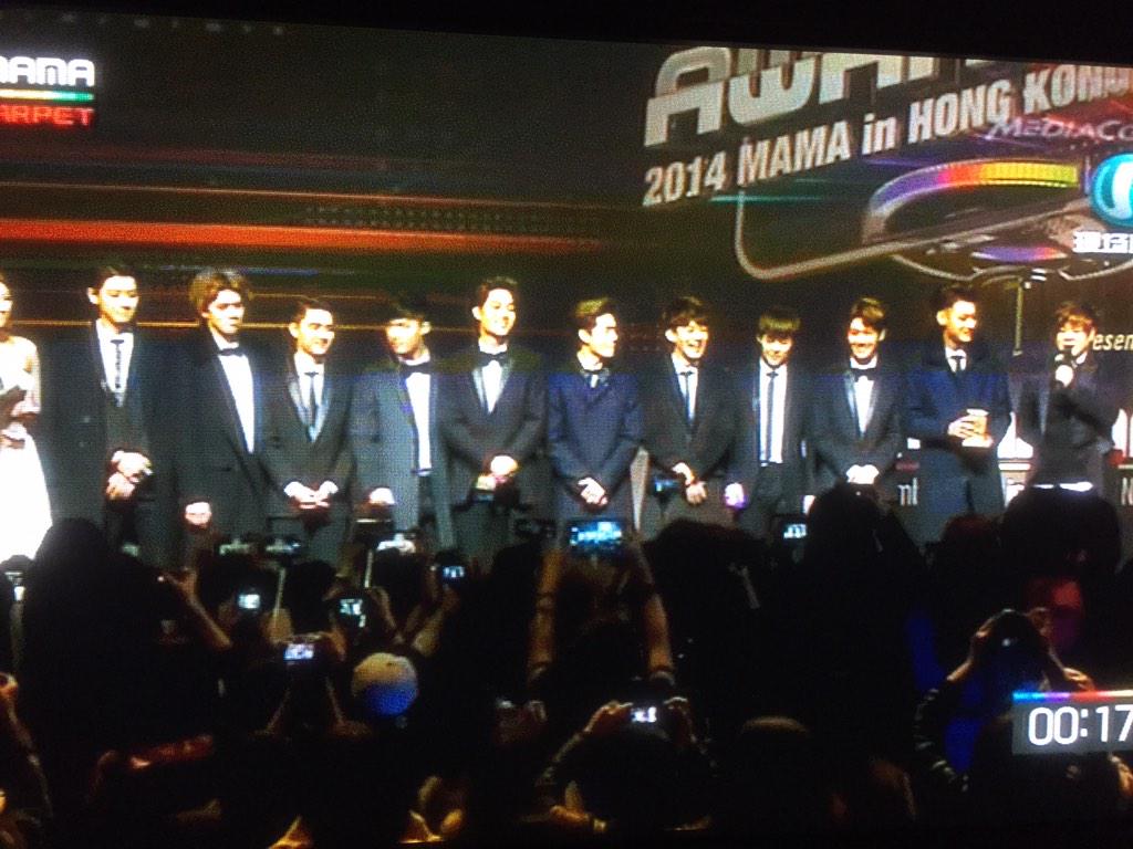 EXOCASTLE's tweet photo. [INFO] 141203 EXO won the Best Asian Style on MAMA! CONGRATS BOYS! ❤️❤️ Good job EXO-Ls #MAMA2014 http://t.co/sNTzkeBiHm