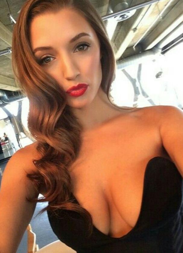 Candiceswallgdr's tweet photo. 💋 http://t.co/xeVXvBZYIv