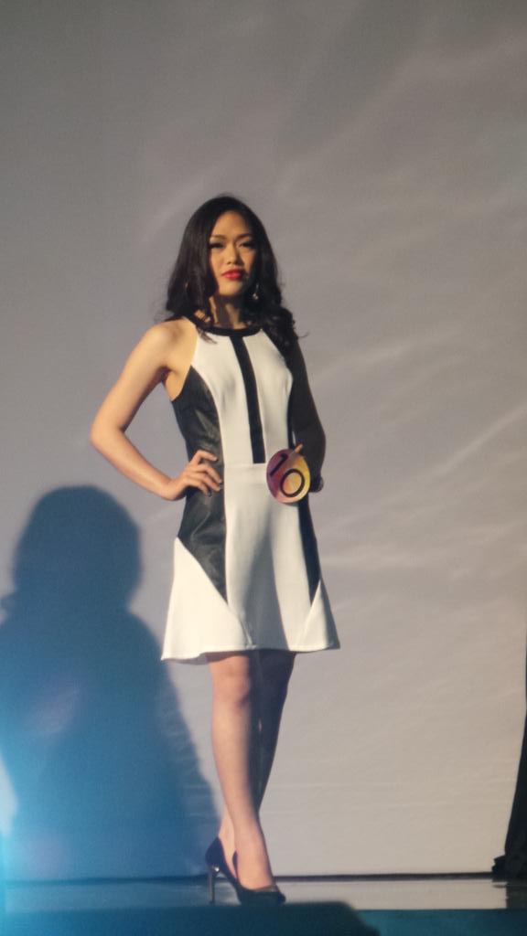 CosmoIndonesia's tweet photo. Jika @mischavalentin tahu pasangannya gay, ia akan sangat berusaha membuat si dia kembali dalam pelukannya #FFF2014 http://t.co/Q6WLzXKPOA