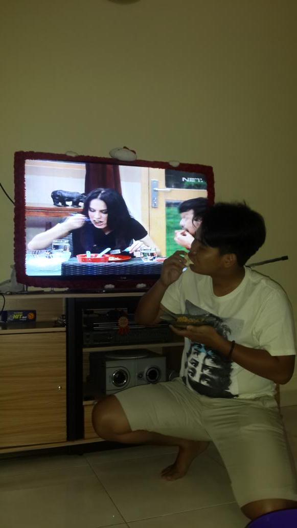 romidiasputra's tweet image. Dinner with mba angel :) #NETMiliuner #netmiluiner_gp #NETMiliuner2