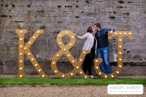 MrsPandP's tweet image. An #IlluminatedLetter E-Shoot with @MadPhilomena @StokeRochford &amp;amp; @harvey_photo mrspandp.com/engagement-sho…  #lights #love