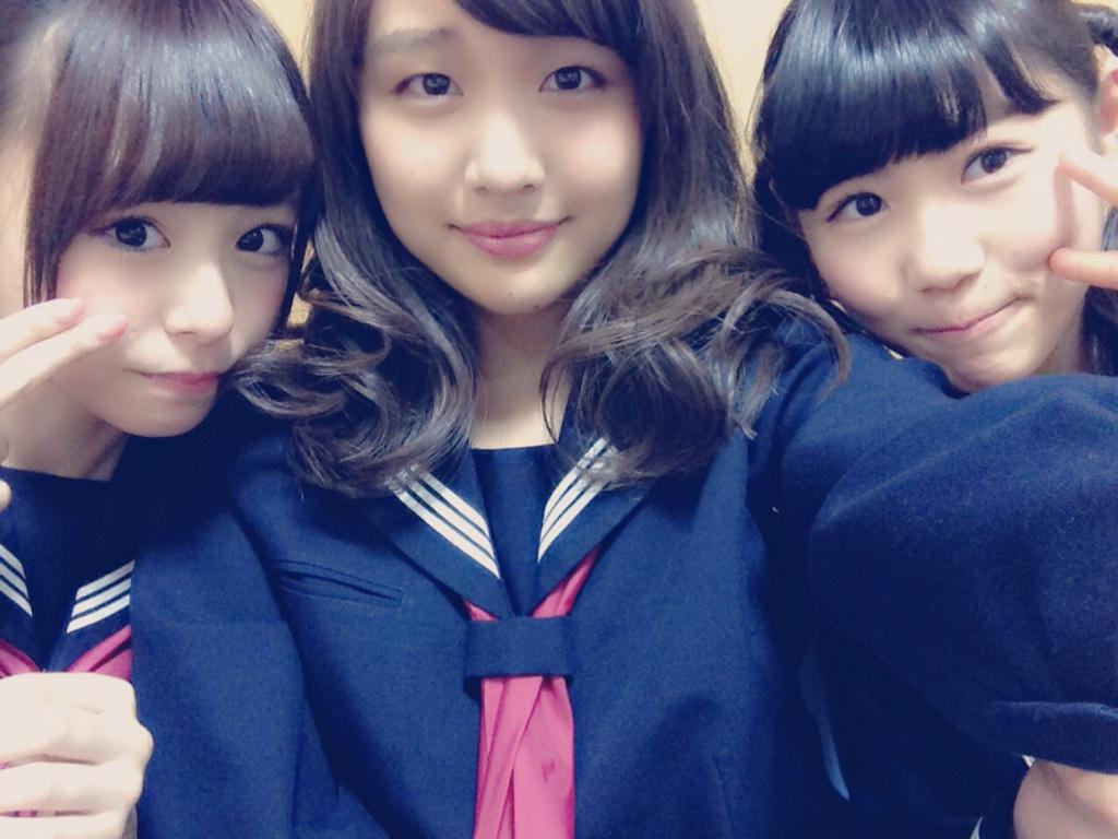 収録わずわずん（≧∇≦）

あ、今日のRの法則どうでしたか（≧∇≦）
さとれなとのふわもこ合戦や、ドン小西さんに壁ドンしてもらったり…♡笑

コント収録のオフショットのせとくねー！ http://t.co/3aDxYgd5WL