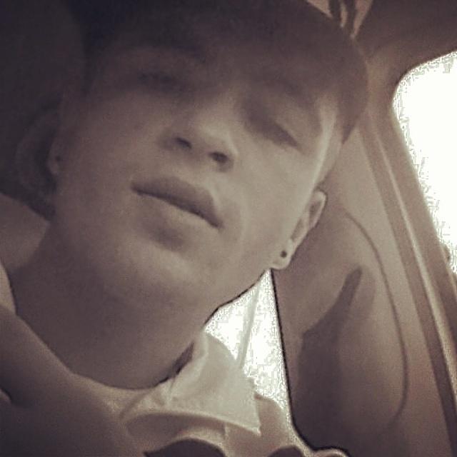 deloslingas's tweet photo. Quien va a cerrar mi puerta? Si yo soy el que la abro. 👌 http://t.co/XRdlXuZELf