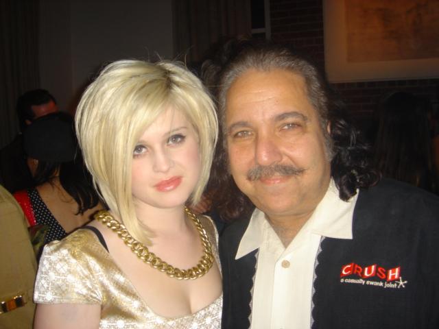 I came across some pictures that I need to share - Hope you enjoy! The fond times in NY with @KellyOsbourne<a href="/tag/legend"class="tags"><span>#legend</span></a><a href="/tag/comedy"class="tags"><span>#comedy</span></a><a href="/tag/celebrity"class="tags"><span>#celebrity</span></a><a href="/tag/entertainment"class="tags"><span>#entertainment</span></a><a href="/tag/ro"class="tags"><span>#ro</span></a>