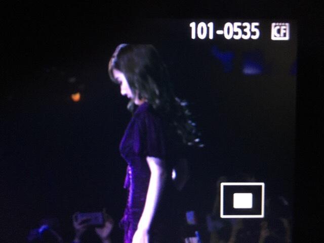 [PIC][02-12-2014]Tiffany khởi hành đi Hồng Kông để tham dự "2014 Mnet Asian Music Awards" vào tối nay B38E8kcCIAAiAtD