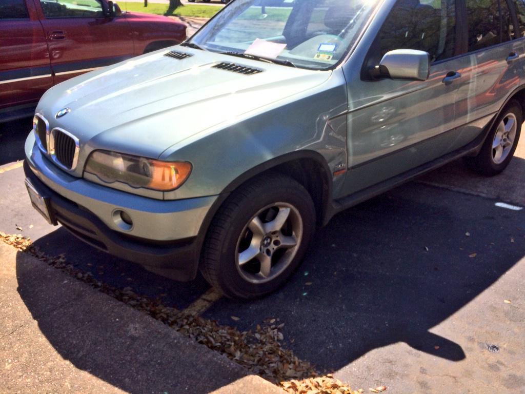 Potographers's tweet image. Don't double park