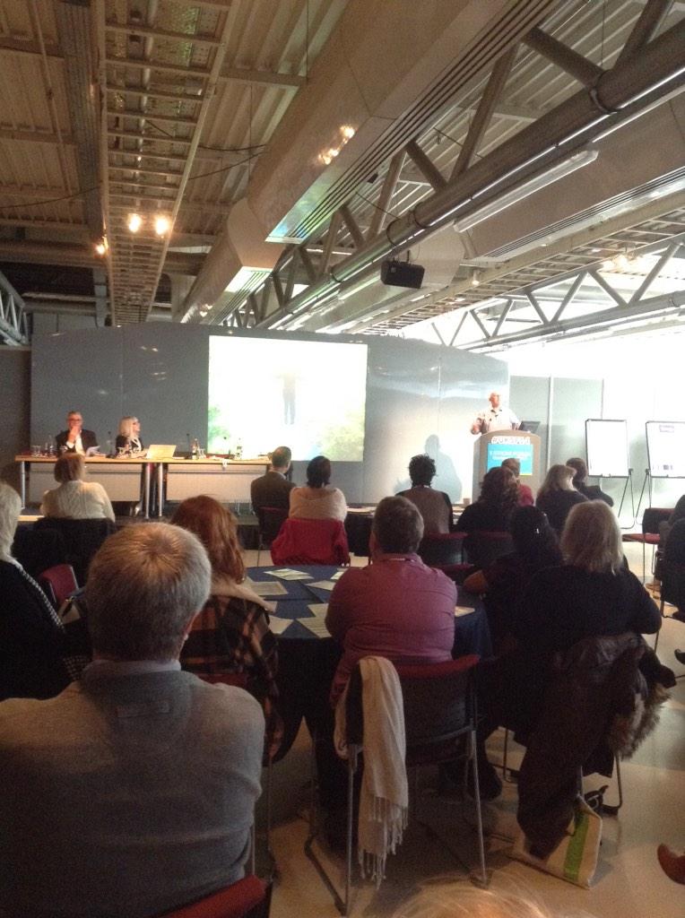 lisakidd22's tweet image. Career development session underway yesterday. Highly recommended! #signupfast #UKSF14 @dalewebb @lawrencemaggie