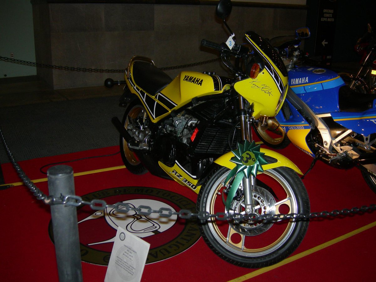 CLUBMAGIAMELE's tweet photo. 3er lugar en el Galardon a la Elegancia en Expo Moto  falta saber en su catergoria como quedara http://t.co/QSa0uHF4uS