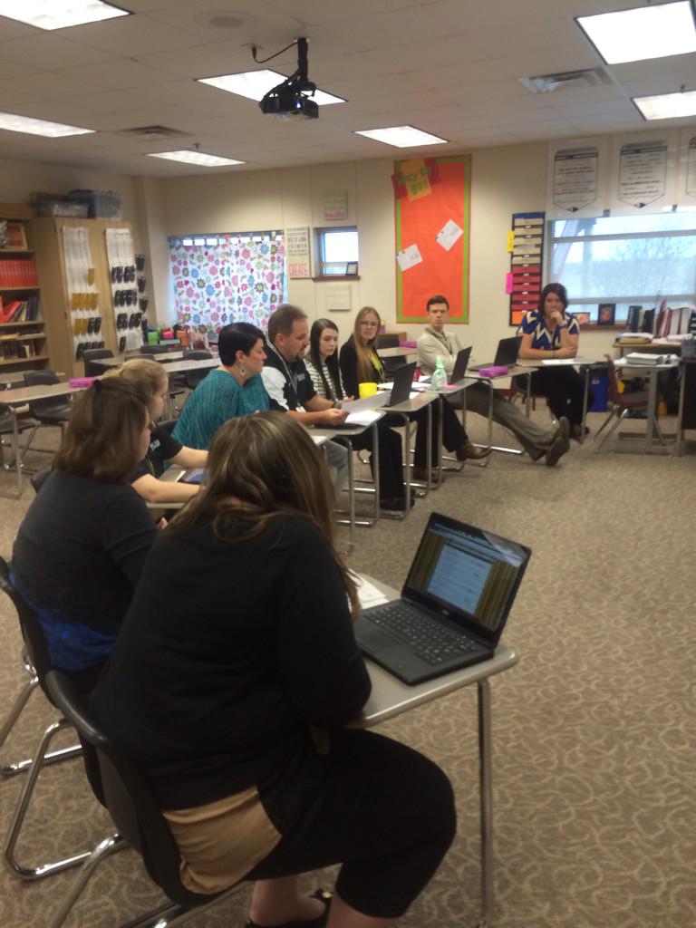 CTMSBulldogs's tweet image. #MathPLC Talking re: #FormativeAssessment and #FlippedClassrooms #bemoredog #bulldogbelief