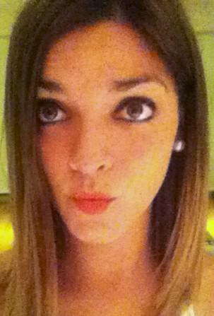 tessromero's tweet photo. Cambienme el iPhone 4 porfavor #capodigital #preventadigital #latina.pe http://t.co/jY5gSLbfuR