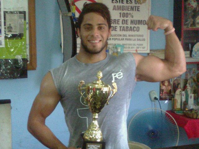 johaanRamos's tweet photo. Buen entreno!! @RafaMartinTV http://t.co/VO570MFN1e