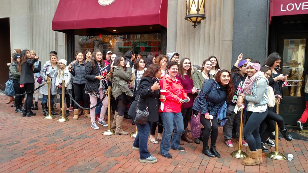 rverill's tweet photo. @marcellahensley @DCs1073 @FifthHarmony http://t.co/gBWycKDFz9