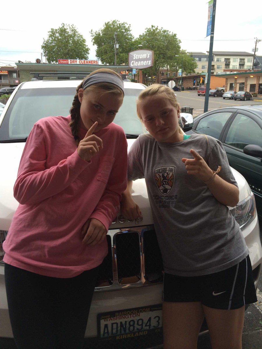 katherine_asman's tweet image. Happy bday shout out to my fav fig! Love yah girl and miss yah❤️🎉 @vfigtree