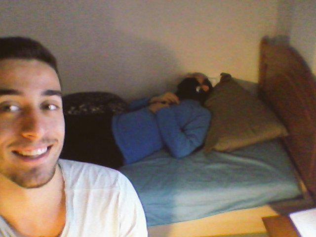 alexps96's tweet photo. Gran compañia mientras se estudia http://t.co/GP8JNA5j6Z