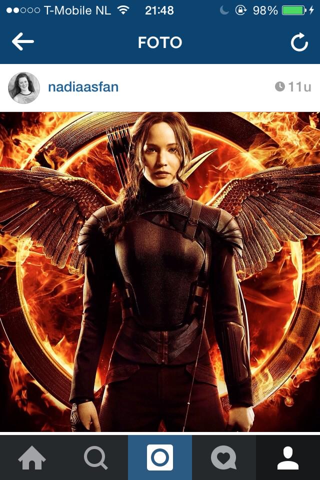 Fan_FlikkenM's tweet photo. Wil iedereen op Instagram @starcrossedloverssxpk volgen? Ze posten foto's en quotes over de Hungergames ❤️ http://t.co/S4O8PEBkF7