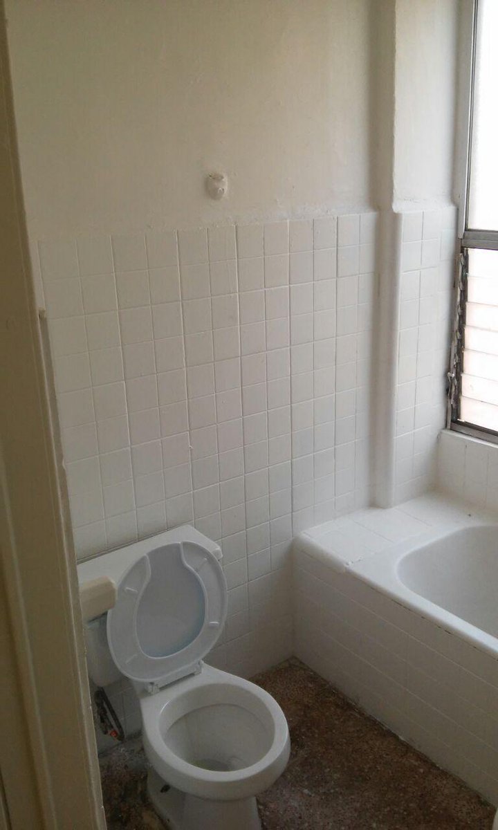 NASSARSC's tweet image. Renta departamento en el centro en Regina de 2 rec,1 baño.$7,000.00