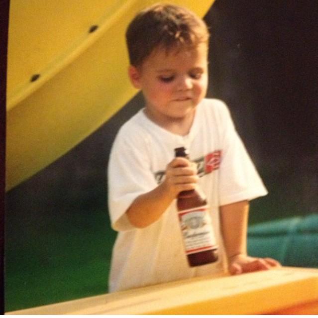 TreeHillRowdies's tweet photo. Player: Justin Fowlkes 
Nickname: jfowlkes1
The only thing he's good for👌 http://t.co/I4MIbOvjqy