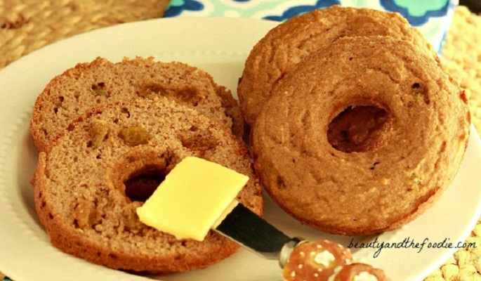 slcrawf's tweet image. Paleo Cinnamon Raisin or Plain Bagels. #grainfreebagels #lowcarbbagels:beautyandthefoodie.com/paleo-cinnamon…