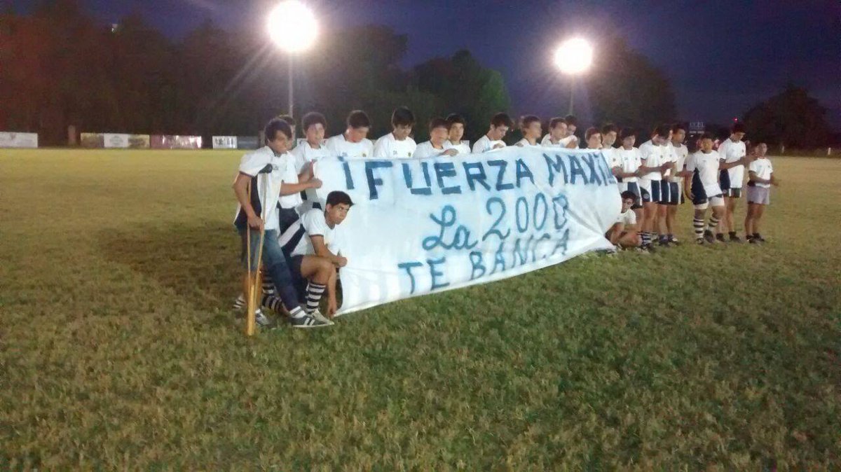 "<a href="/francomassucco/">Franco Massucco</a>: #fuerzamaxi <a href="/RugbyCLC/">Rugby CLC</a> " /Fuerza Maxi !