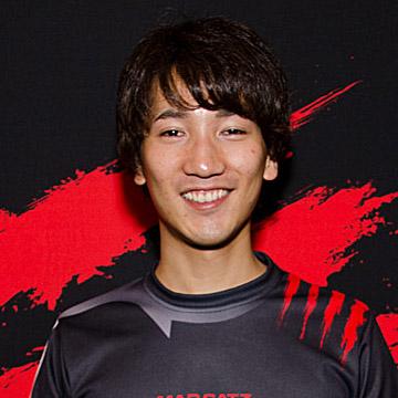I want <a href="/daigothebeast/">Daigo Umehara</a> to win 1st round at #capcup2014! RT to vote &amp; win prizes! Details @ oneframelink.com/polls/capcom-c…