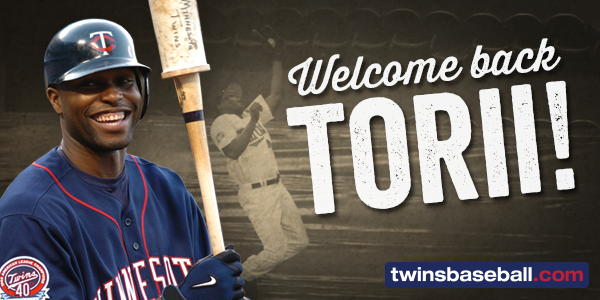 Twins's tweet photo. OFFICIAL: The #MNTwins sign @toriihunter48 to a one-year deal! #WelcomeBackTorii http://t.co/RnGzpxO2Pk